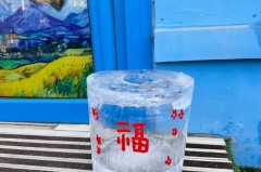 美甲贴纸能封磨砂封层吗，美甲贴纸能封磨砂封层吗视频？