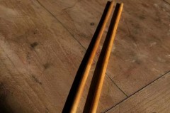 象牙筷子可以治疗鱼刺卡喉咙吗，象牙筷子 鱼刺