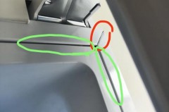 冰箱顶部有水可以继续用吗，冰箱顶上有水？