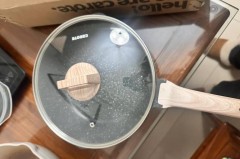 十几块钱的麦饭石不粘锅能用吗_十几块钱的麦饭石锅是真的吗