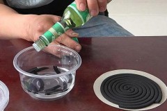 蚊香上能不能滴花露水，蚊香弄碎加花露水