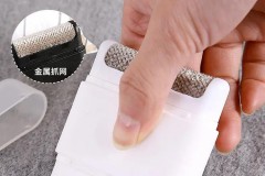 毛球修剪器充电忘拔了有事没，毛球修剪器充电满了会不会亮绿灯？