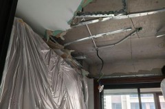 石膏板吊顶进水后必须换么，石膏板吊顶进水后会咋样？