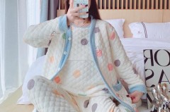 冬季适合穿什么样的睡衣_冬季适合穿什么样的睡衣女