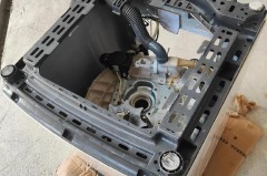 洗衣机脱水一会好一会坏是怎么回事，洗衣机脱水转一会就不脱还死机？