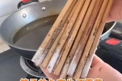 为什么玻璃杯壁总有脏的，为什么玻璃杯会有一层白色的？