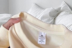 加绒的打底衫贴身穿有事吗，加绒打底衫透气吗？