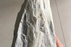 近来人类已知的最软的石头是什么，近来为止人类已知最软的石头