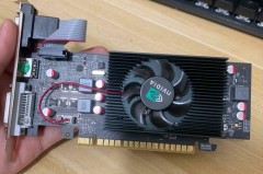 主机显卡是什么样子的图片，主机显卡是什么样子的图片啊？