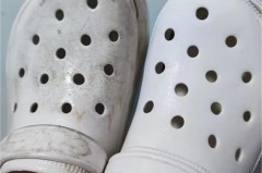 洞洞鞋里面黄黄的怎么去掉，洞洞鞋内的污垢怎么洗