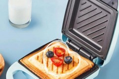 电饼铛和三明治机哪个更实用，电饼铛还是三明治机好？
