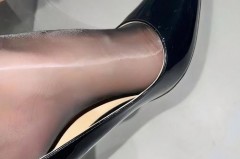 马油袜是什么材料做的，马油袜是什么材质