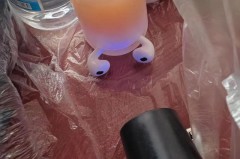 蓝牙耳机脏了能直接用水洗吗_蓝牙耳机脏了怎么清洗干净