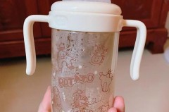 硅胶奶瓶好还是玻璃奶瓶好，硅胶奶瓶和玻璃奶瓶的区别