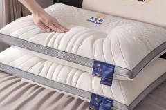 乳胶枕发粘还能用吗，乳胶枕发粘还能用吗知乎