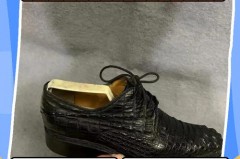 皮鞋里面打湿怎么处理，皮鞋里面打湿怎么处理视频